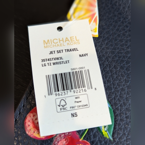 NWT MICHAEL KORS Jet Set Large Sequined Fruit Wristlet - Picture 7 of 8